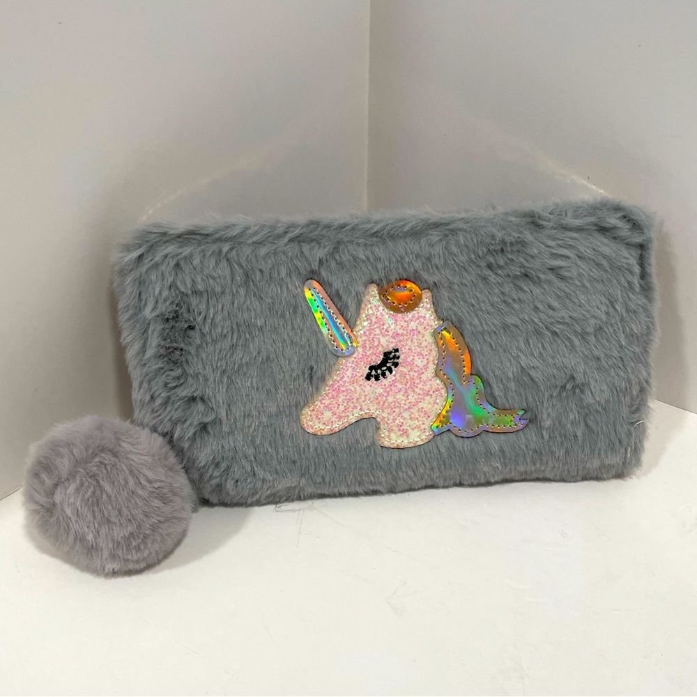 Gray Fuzzy Unicorn Wallet Clutch NEW Soft Zip Around